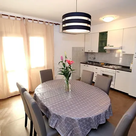 Pozdrav Suncu Appartamento
